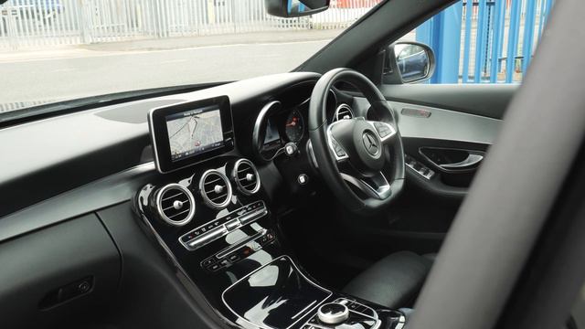 Mercedes C Class 2.1 C220d AMG Line Estate 5dr Diesel G-Tronic+ Euro 6 (s/s) (170 ps) - 2018 смотреть онлайн
