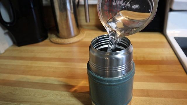 Use This Trick To Clean Your Thermos Flask Watch What Happens || How To Easily Clean A Thermos смотреть онлайн