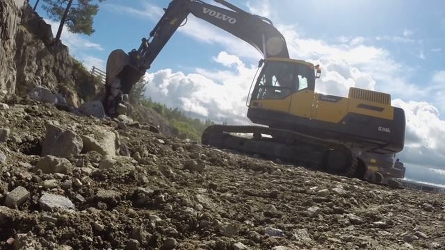 VOLVO DAYS 2015 смотреть онлайн