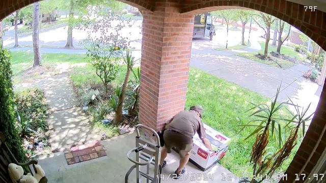 Hikvision DS-2CD2432F-I - IP-камера видеонаблюдения уличная миниатюрная