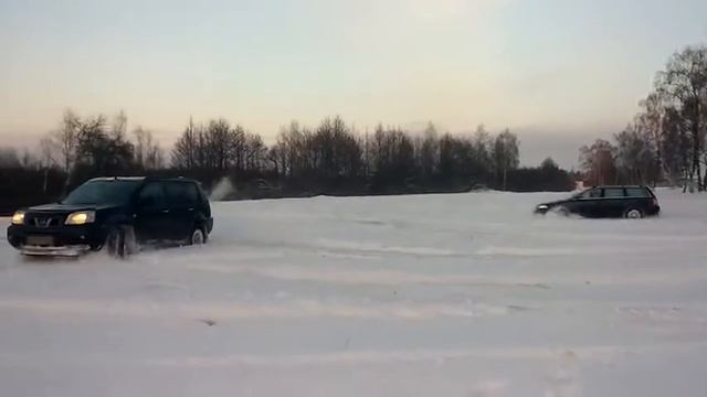 vw passat b5+ 2WD in snow lift suspension +1"(2.5сm) and Nissan X-TRAIL 4WD LOCK смотреть онлайн