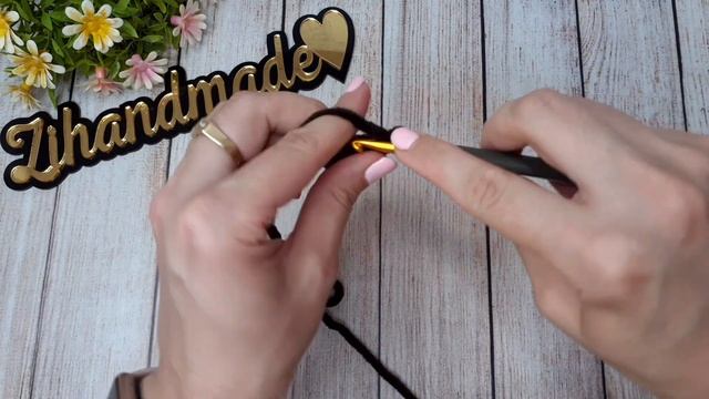 МК ПАНДА КРЮЧКОМ ❤ 2-Я ЧАСТЬ (ВЯЖЕМ УШКИ, ПЯТНЫШКИ ПОД ГЛАЗКИ, ХВОСТИК) смотреть онлайн