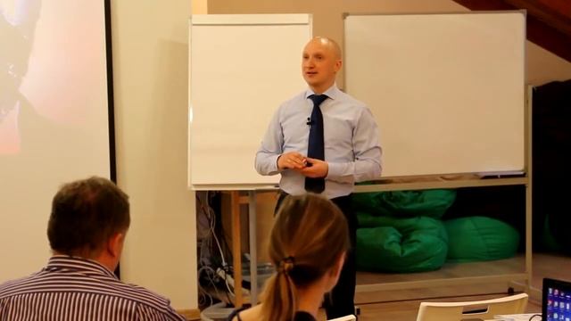 Как правильно повышать продуктивность команды, приводя её в зону дискомфорта смотреть онлайн