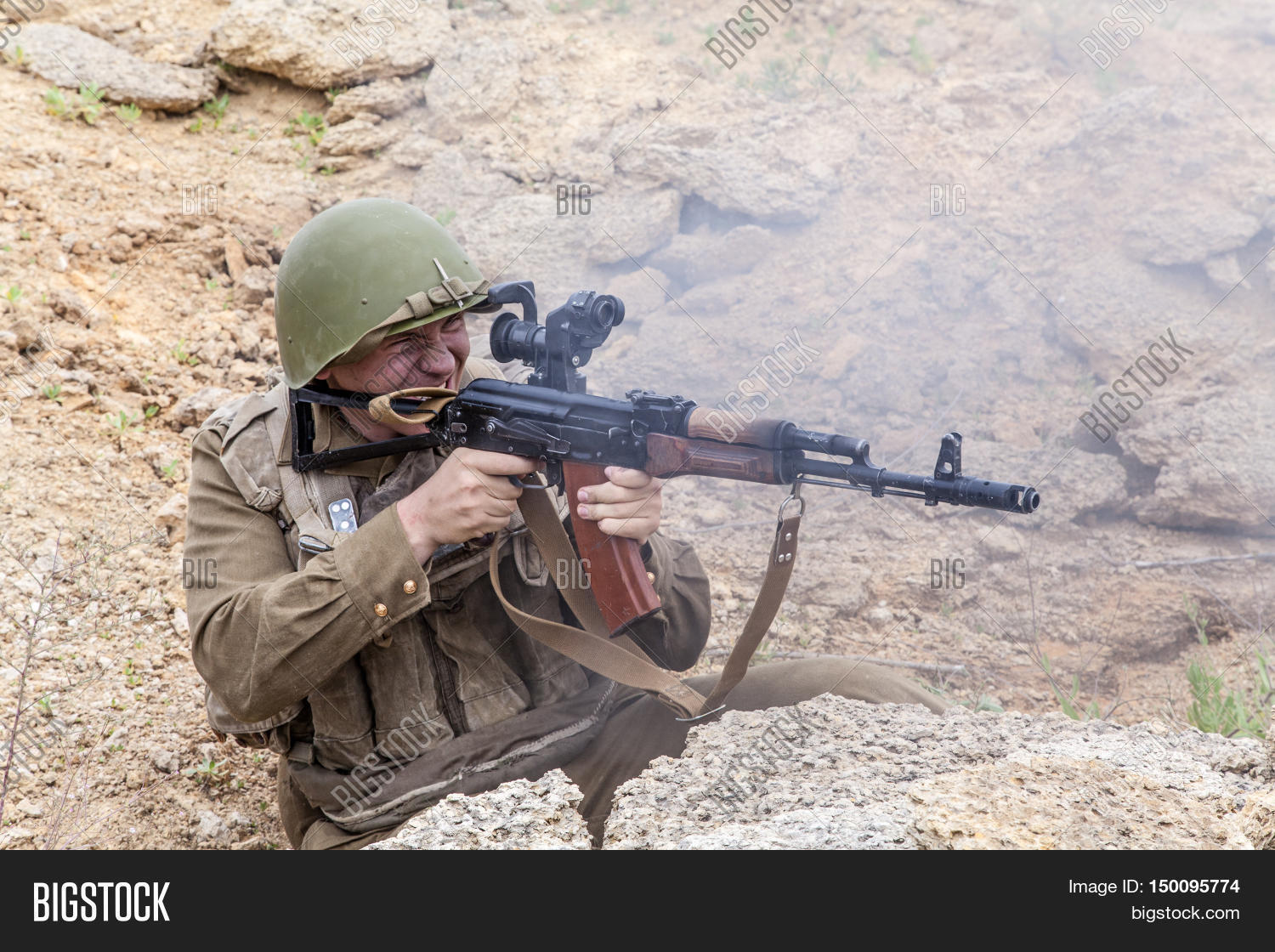 Любовь Рыбкина - У вокзала, да у Казанского смотреть онлайн