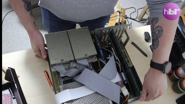 Revolutionize Your Amiga 2000 Sound! смотреть онлайн