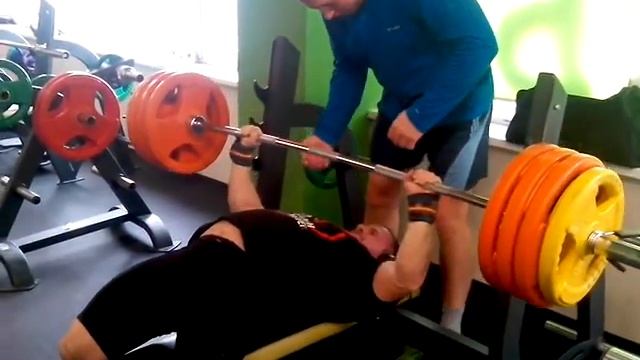 Проходка. 18.03.16. Жим 170 кг. 3 подход. св 93 кг. смотреть онлайн