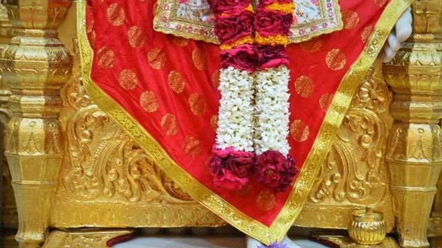 All about Sai Gayatri Mantra смотреть онлайн