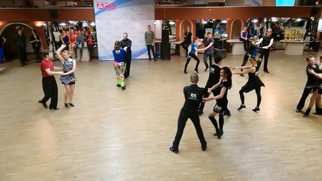 Саша, Антон, Фаиг, Марьяна смотреть онлайн