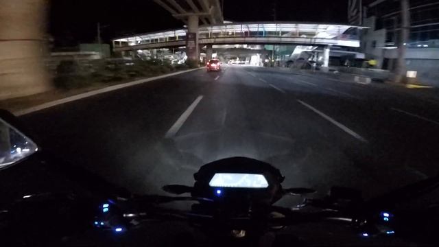 Kawasaki Bajaj Dominar 400 UG | BEST BEGINNER BIKE? смотреть онлайн