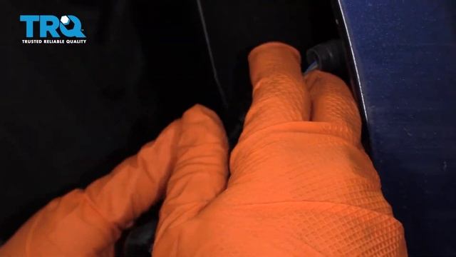 How to Replace Windshield Washer Fluid Pump 2003-2008 Toyota Matrix смотреть онлайн