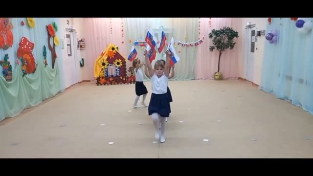ГБОУ Школа №1360 ДО «Теремок» - танец «Наша Россия» смотреть онлайн