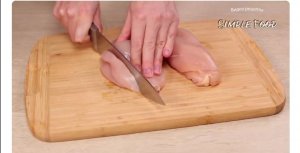 Рецепт блюда из куриного филе.Такую курочку любят обсалютно все.