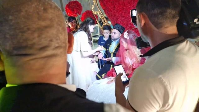 АЗЕРБАЙДЖАНСКАЯ СВАДЬБА. СЧАСТЬЯ МОЛОДОЖЁНАМ смотреть онлайн