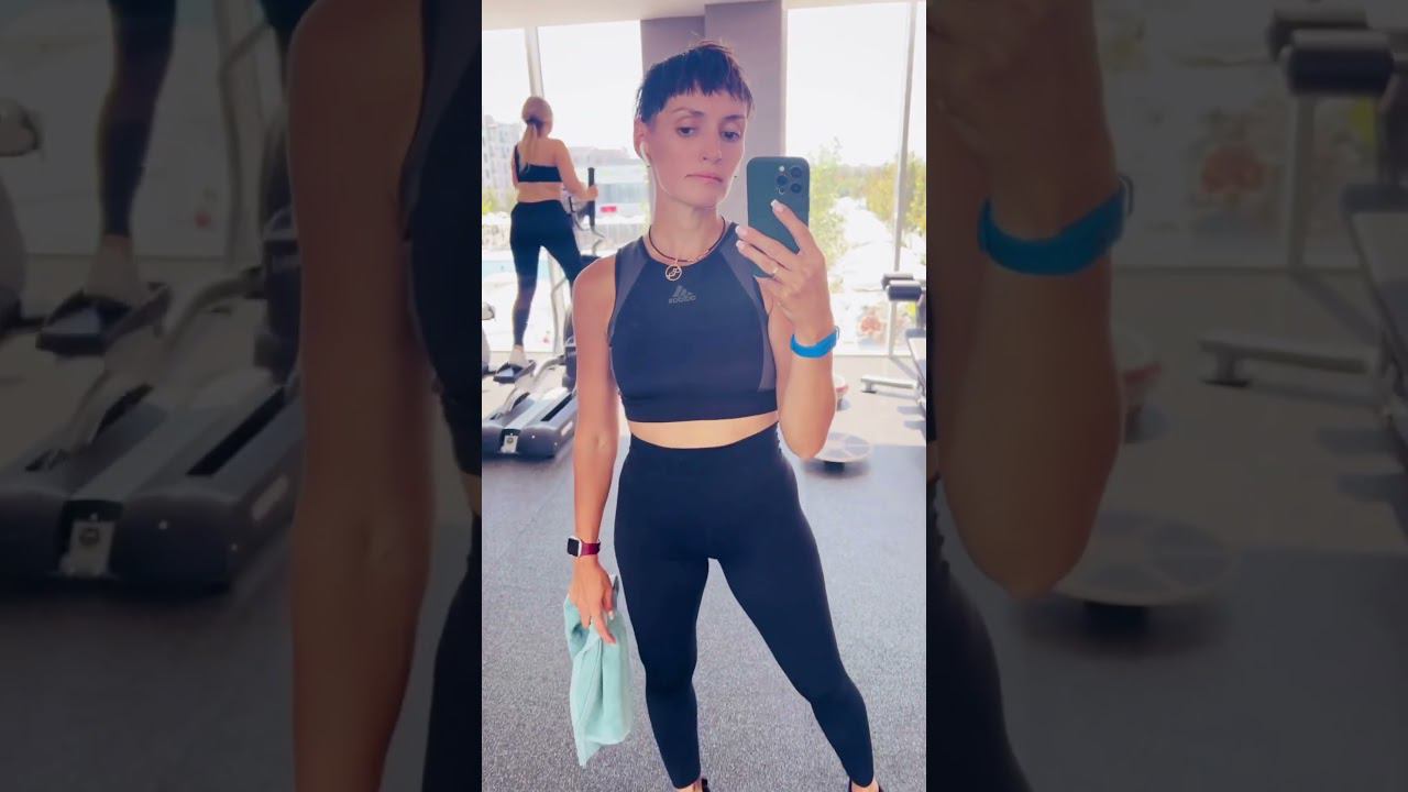 На «все включено» сложно заставить себя идти в зал. Но я смогла теперь можно дальше есть смотреть онлайн