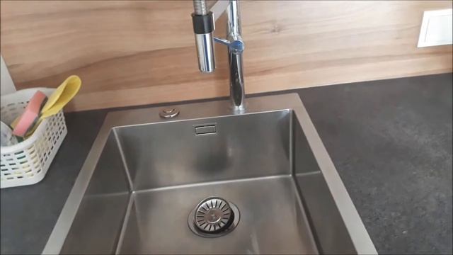 обзор кухни DanKüchen.техника AEG и Siemens