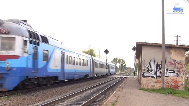 Дизель-поезд Д1 Ив.Франковск УЗ / Diesel train Made in Hungary, Ivano-Frankivsk, Ukraine смотреть онлайн