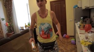 ШКОЛЬНИК ПРОДАЛ ДОМ СВОЕЙ МАМЫ