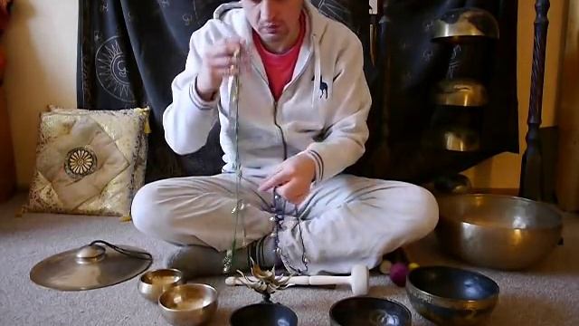 Что нужно знать о поющих чашах и звукотерапии. Предостережение. Поющие чаши. Тибетские чаши ВРЕД !! смотреть онлайн