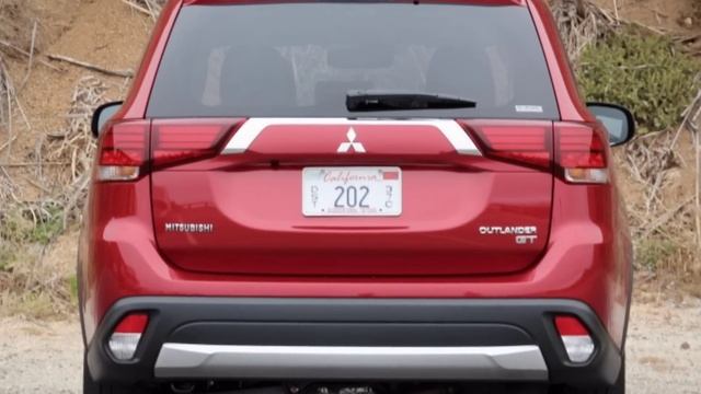 2016 Mitsubishi Outlander Vs 2015 Nissan X-Trail