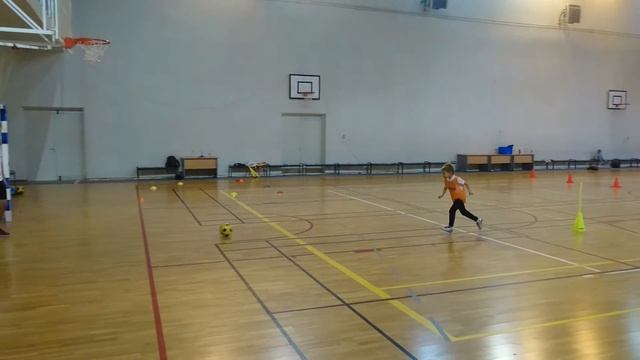 Футбол, дети 4, 5 лет, спортивная Школа "Легенда" смотреть онлайн