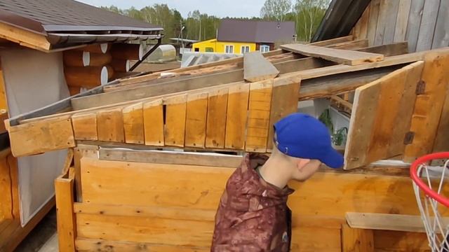 Собрал пол | Разобрал крышу | 2 часть смотреть онлайн