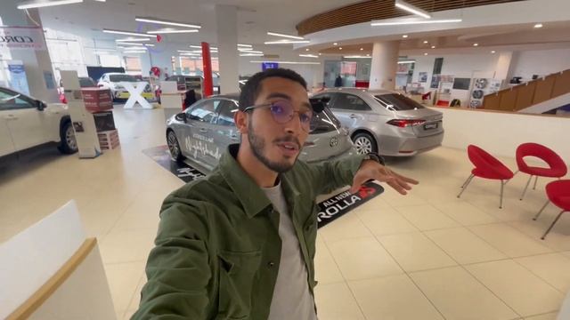 J'AI ESSAYÉ UNE VERSION SPÉCIALE DE LA COROLLA S HYBRIDE ! смотреть онлайн