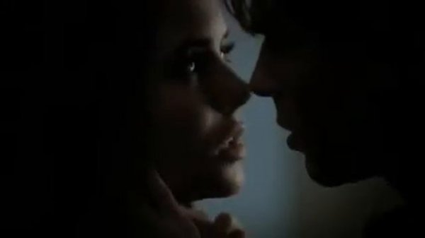 Дневники вампира.Клип