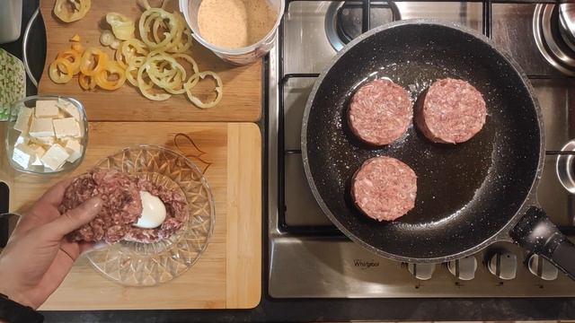 Яйца по шотландски / Как приготовить котлеты с начикой и сыром Фета / Готовим Шотландские яйца смотреть онлайн