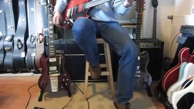 1965 Gibson Melody Maker смотреть онлайн