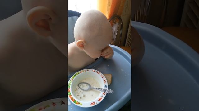 Кушаем супчик и спим