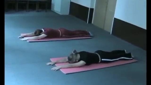 Лечебная гимнастика при сколиозе. Полный комплекс упражнений /Therapeutic Exercises For Scoliosis