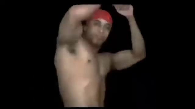 РИКАРДО МИЛОС ТАНЦУЕТ НА ПРОТЯЖЕНИИ 12:28 СЕКУНД смотреть онлайн