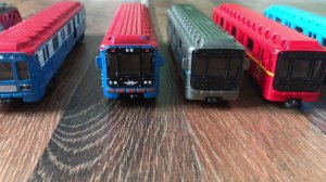 Вагоны метро и локомотив Технопарк