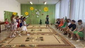 Музыкальный спектакль Цветик   семицветик МДОУ Суксунский детский сад Колосок