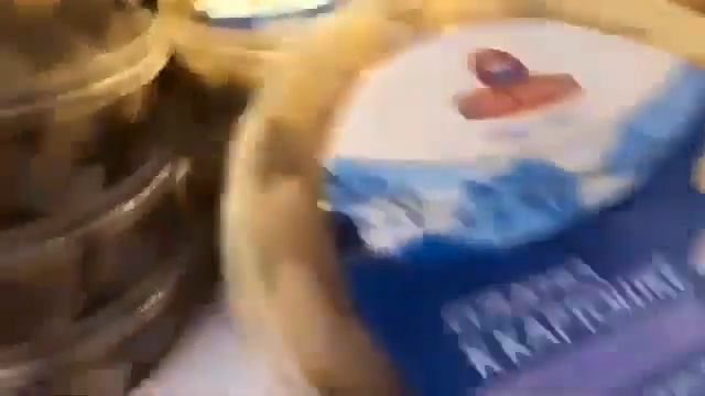 ?Шоппинг в русском супермаркете БАЗА / Shopping in Russian supermarket BAZA, Newton, MA? смотреть онлайн