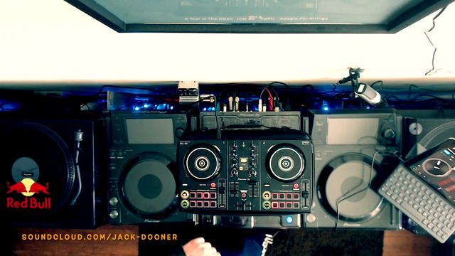 Progressive House DJ Mix - Pioneer DDJ-200 / DJay Pro for iPad (June 2020) смотреть онлайн