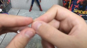 РАСПАКОВКА ФИГУРКИ ЧЕЛОВЕКА ПАУКА