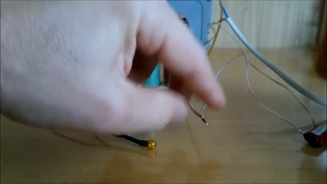 ? КУЛЛЕР 12в ЗАПИТАЕМ от 220 В ЧЕРЕЗ ГАСЯЩИЙ КОНДЕНСАТОР смотреть онлайн