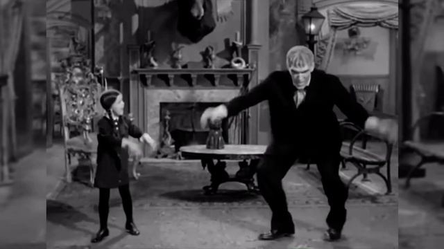 Original Wednesday Addams Dance (R.I.P. Lisa?) смотреть онлайн