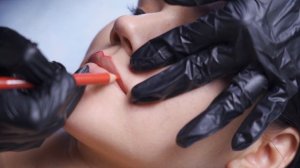 СИММЕТРИЧНЫЙ ЭСКИЗ ГУБ. Мастер-класс. Инструкция для мастеров перманентного макияжа.