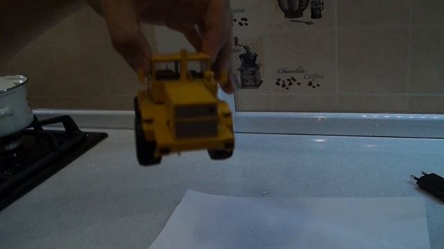Трактор "КИРОВЕЦ" на РУ в 43 масштабе смотреть онлайн