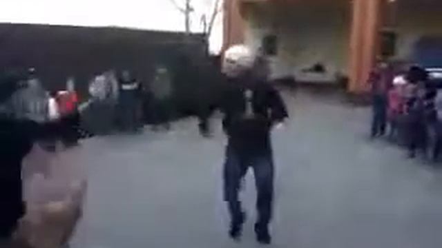 На спортсменов не обижаются. Танец лезгинка от ufc шников смотреть онлайн