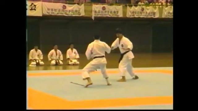 Hitoshi Kasuya Karate demonstration смотреть онлайн