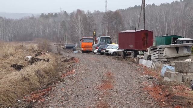 ОЧЕРЕДНАЯ ВЫРУБКА ДЕРЕВЬЕВ ДЛЯ СТРОИТЕЛЬСТВА ЖИЛОГО КОМПЛЕКСА смотреть онлайн