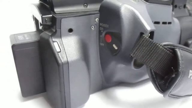 Panasonic AG-HMC150P AVCCAM HD 3CCD Camcorder With 3 Batteries and Charger смотреть онлайн