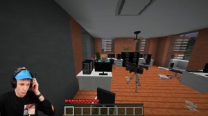 СЕРИЯ 1 - НАС ПРИГЛАСИЛИ В ИГРУ В КАЛЬМАРА в МАЙНКРАФТЕ! АРИШНЕВ И БРУНО в MINECRAFT ИГРА В КАЛЬМАР