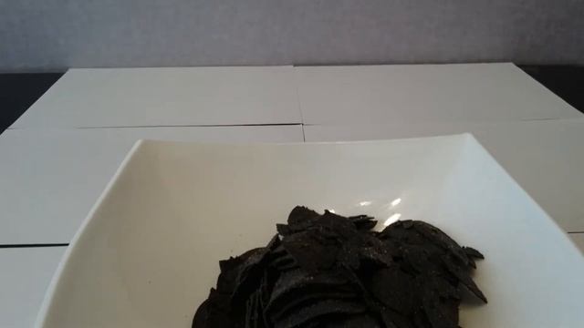 Чипсы чёрные! Just Brutal! Тайский сладкий перец! Black potato chips! смотреть онлайн