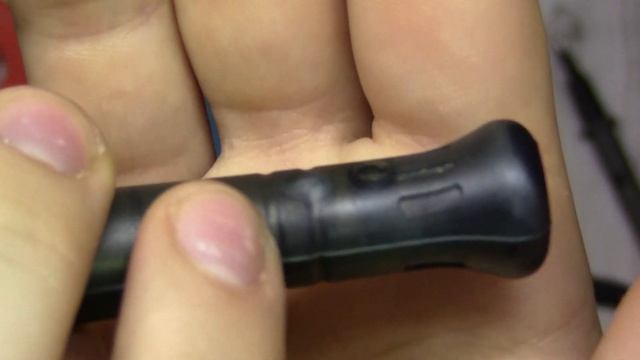 КАК НЕКАЧЕСТВЕННЫЕ ЖАЛА ЗАСТАВЛЯЮТ ВЫГОРАТЬ ПАЯЛЬНИКИ | Восстанавливаю работу USB-паяльников смотреть онлайн