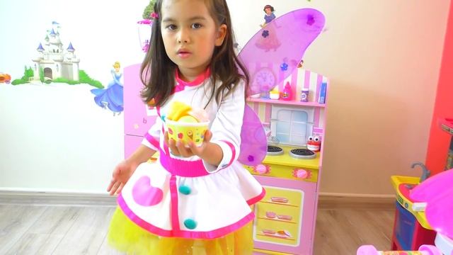 Play girl Dress Up games w/ Butterbean's café ! ?Ep 1 Theme song | Junior Dress Up смотреть онлайн