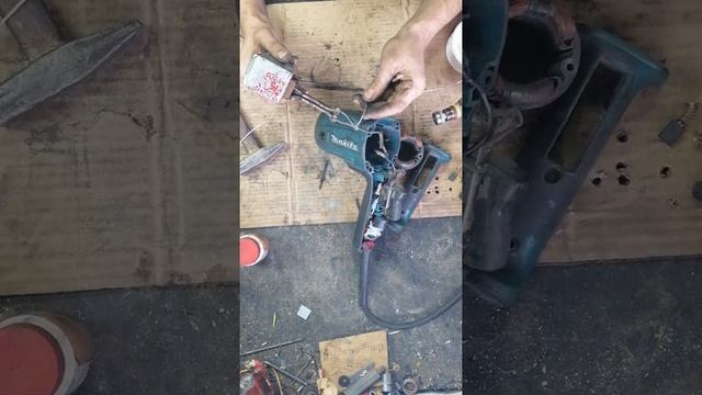 Repair Makita TW0350 смотреть онлайн
